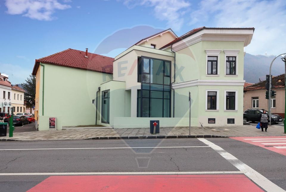 260sq.m Commercial Space for sale, Brasovul Vechi area