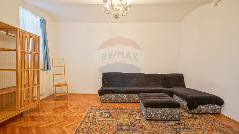 Apartament 2 camere de vânzare, 60 mp utili, locație premium