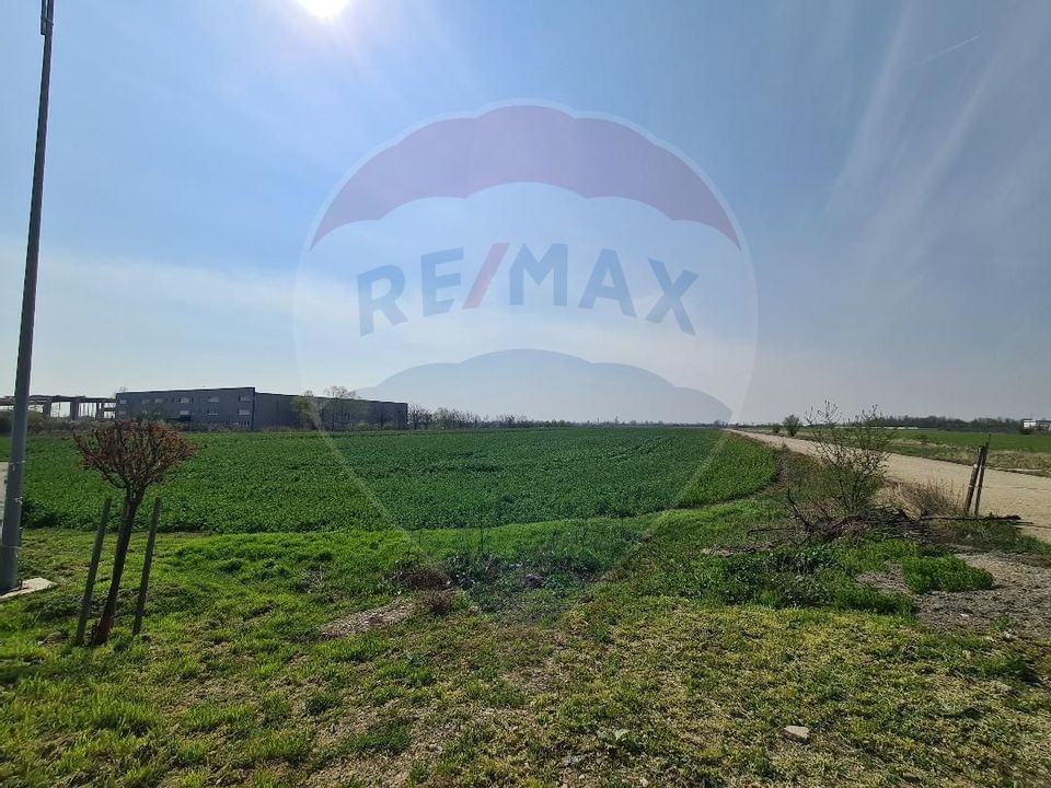 Land 10000 sqm Branesti-Islaz DN3 All Utilities Industrial Area