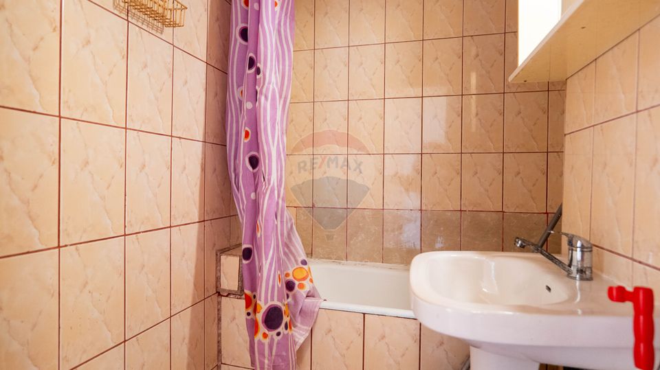 Vanzare apartament 4 camere, zona Pasajul Doamna Ghica