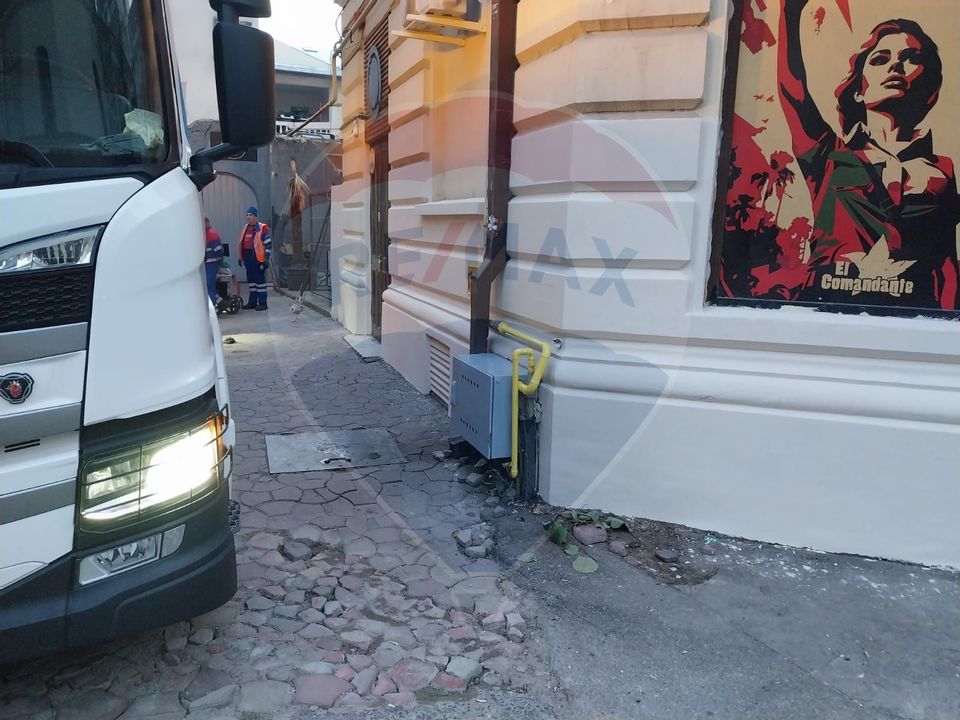 100sq.m Commercial Space for rent, Lipscani area