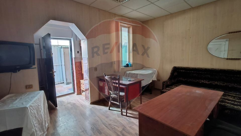 Spațiu comercial stradal de 114mp de vânzare Piața Centrală Galați