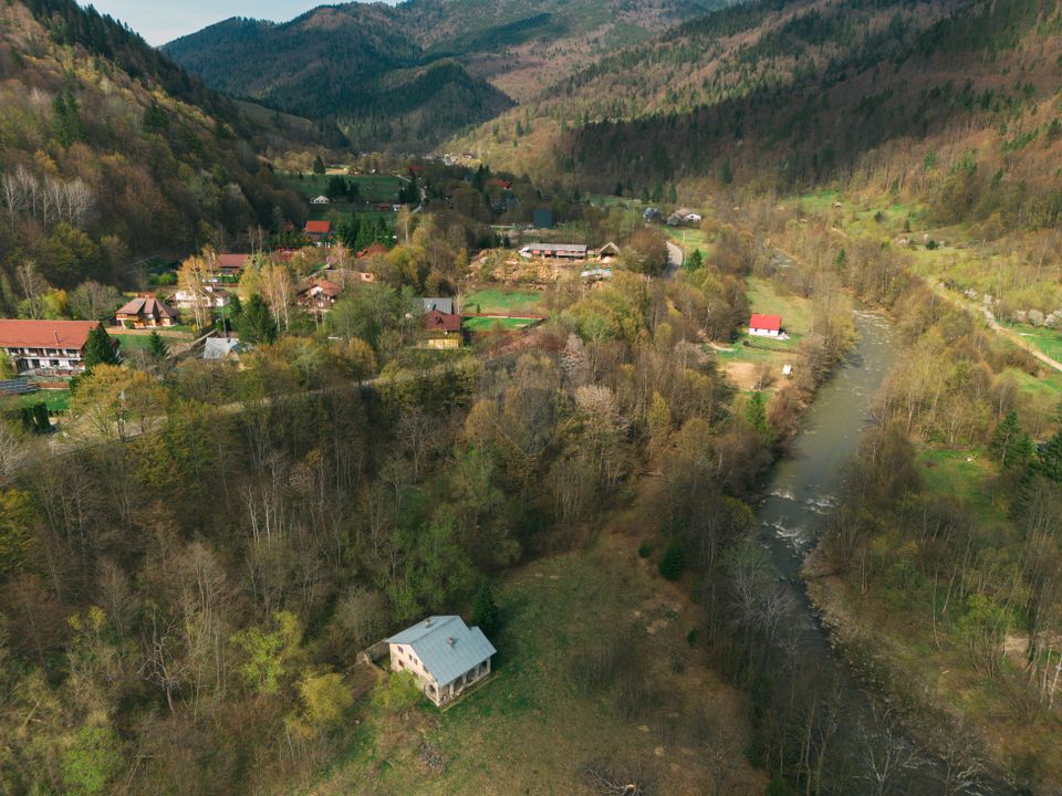 Land 30,283sqm Cazaci / Strada Principala DC 135