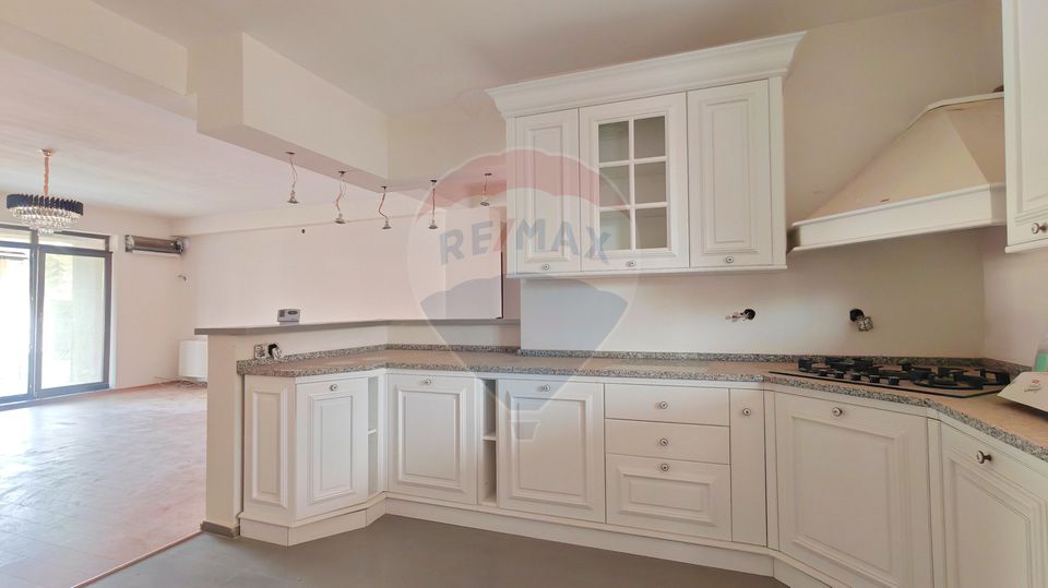 Villa for sale in Berceni, land 1161 sqm | Investment opportunity