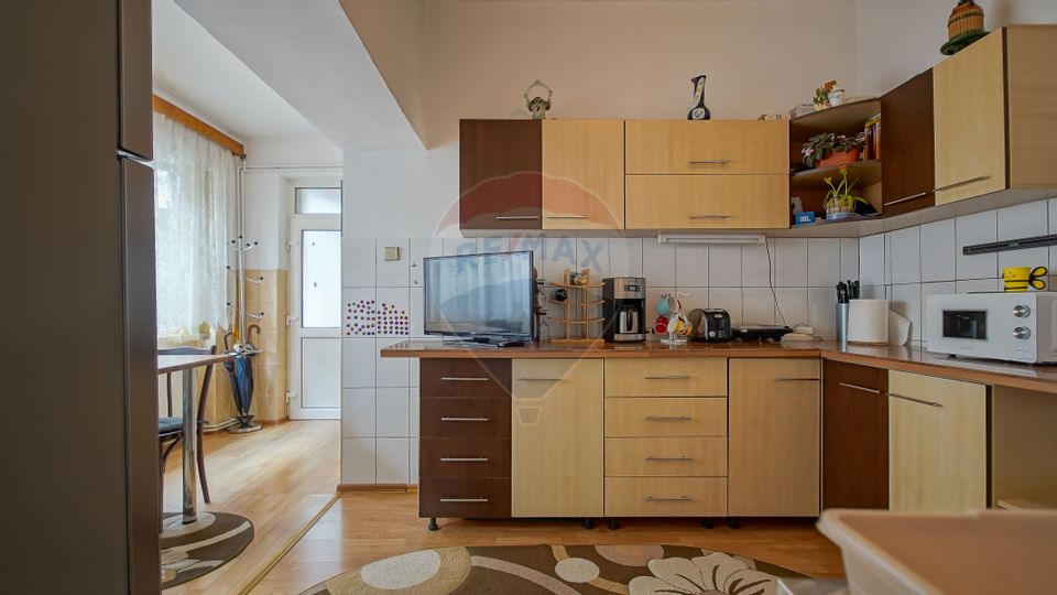 5 room House / Villa for sale, Turches area