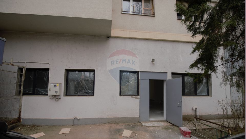 120sq.m Commercial Space for rent, Titulescu area