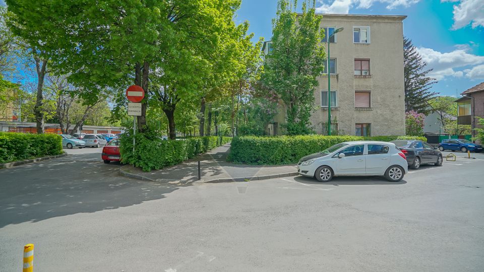 Apartament cu 2 camere, Centrul Civic, Brasov