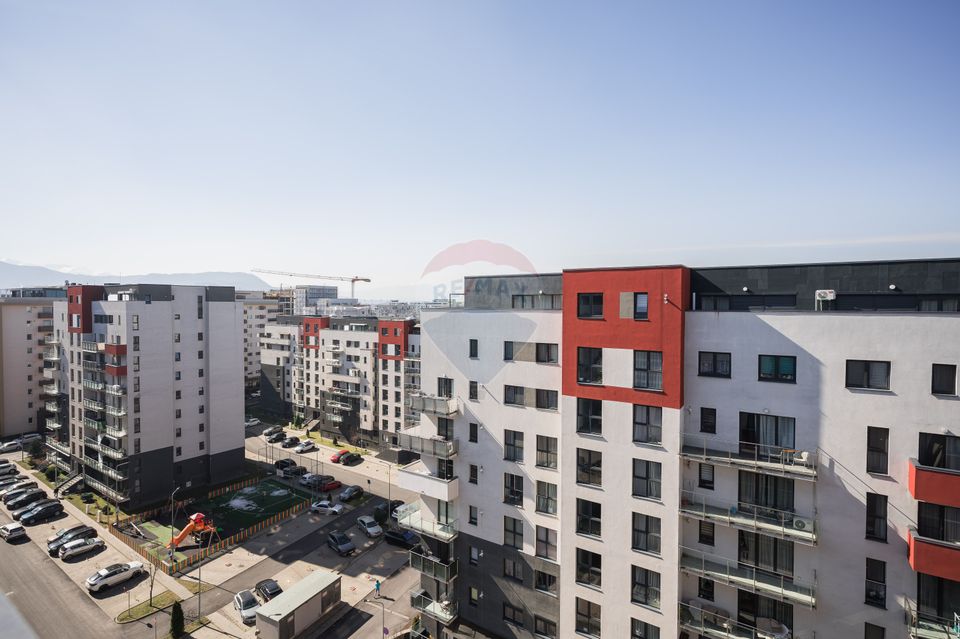 Apartament 3 camere tip duplex cu parcare si boxa la Maurer Residence