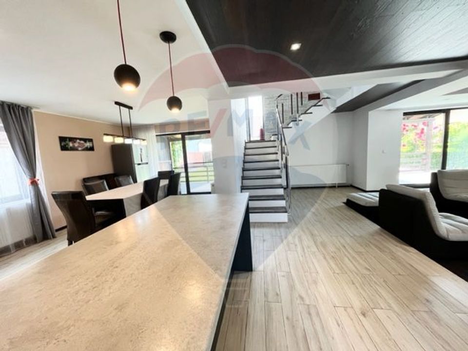 Vilă de închiriat  5 camere str. Gentianei, Sibiu