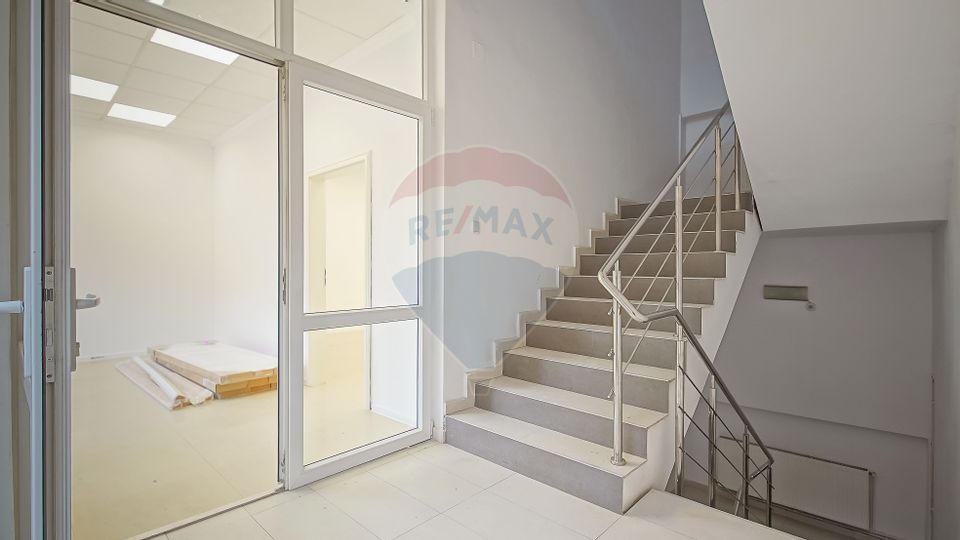 Spatii BIROURI - DE INCHIRIAT- CUZA | Posibilitate închiriere pe nivel