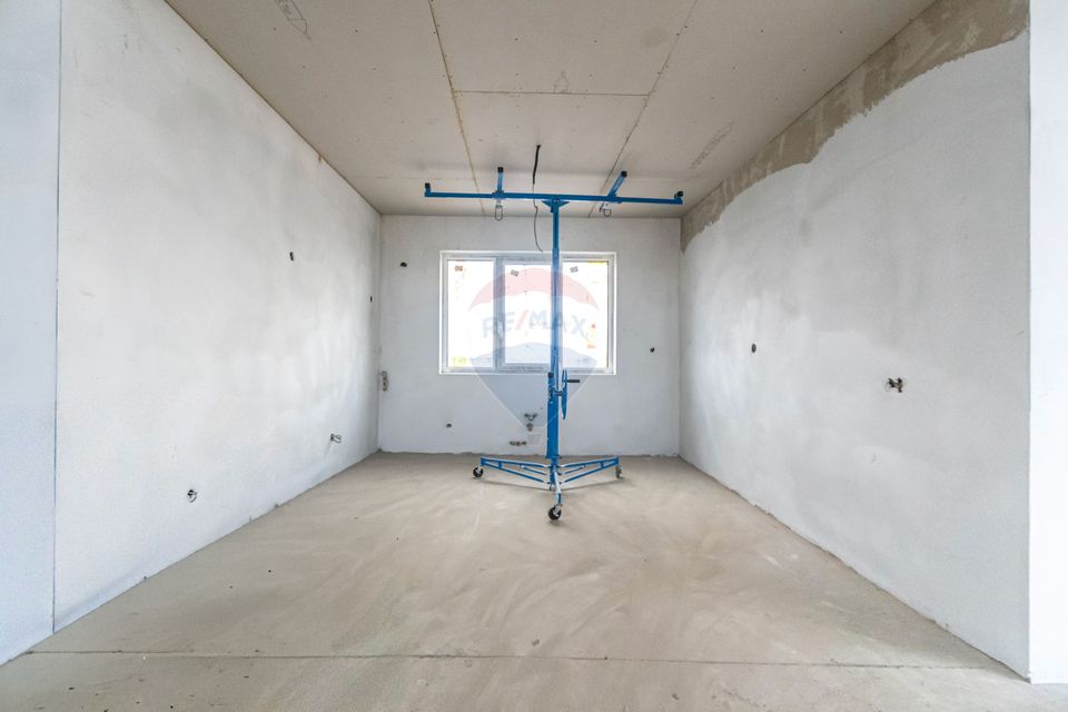 COMISION 0% | CASA 5 CAMERE| DE VANZARE|800MP TEREN| TOATE UTILITATILE