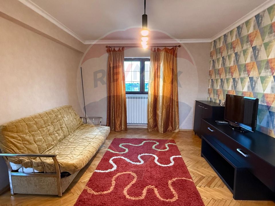 VANZARE Garsoniera cu terasa de 50mp in zona Ultracentrala Ploiesti