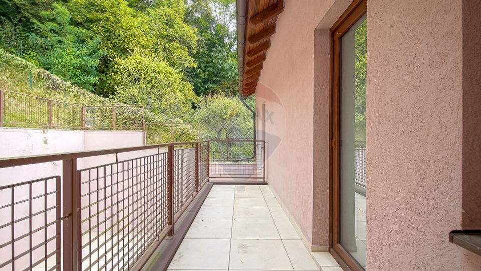 PENTHOUSE UNIC CU 168 MP UTILI SI 189 MP DE TERASE |SCHEII BRASOVULUI