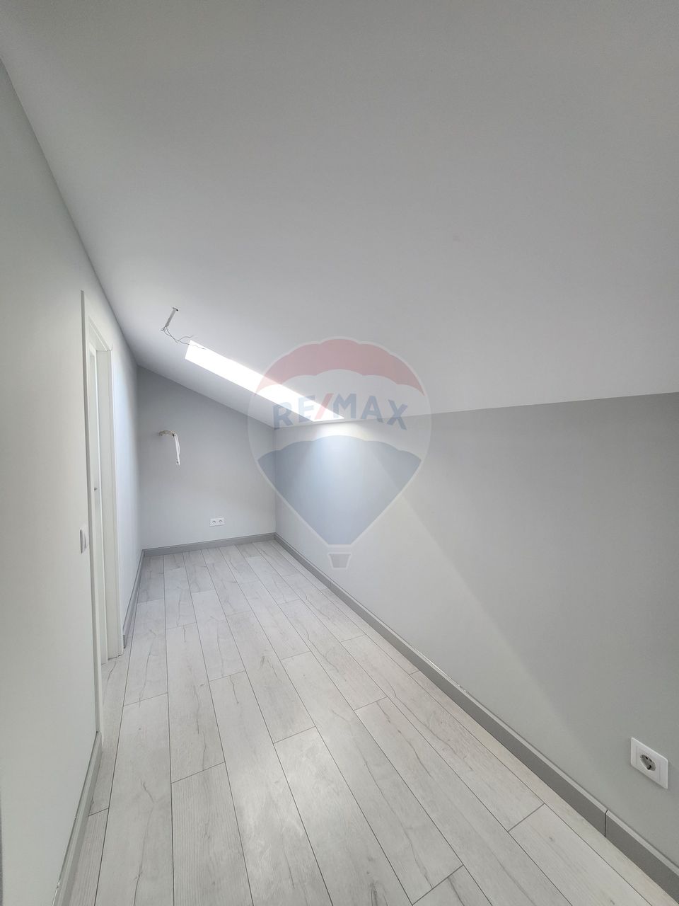 6 room House / Villa for sale, Aviatiei area