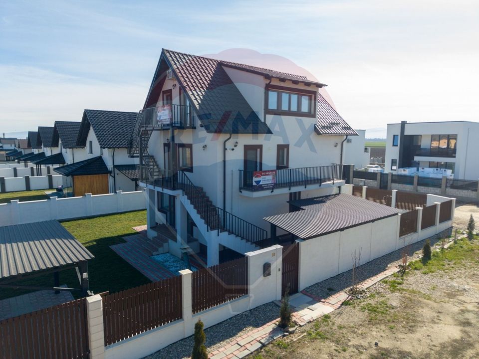 Proprietate speciala, cu destinatii multiple, Sanpetru/ Harman!