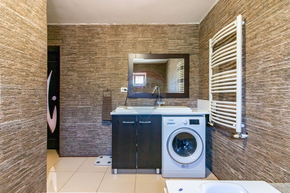 A House Like Home, beautiful courtyard 1950sqm, near the Green Quarter