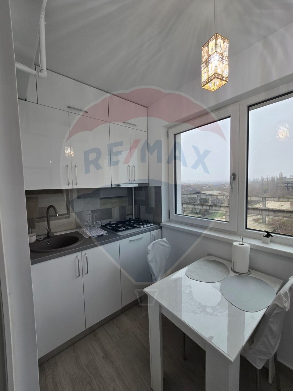 Apartament 2 camere bloc nou mobilat si utilitat zona Lapus arges