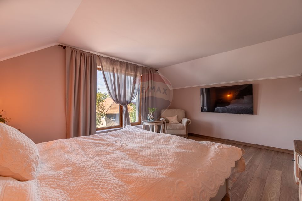 Proprietate exclusivista de vanzare: 2 case | 9 camere | 2000 mp teren