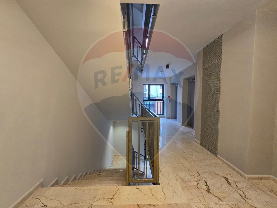 Apartament 2 camere, Între Lacuri