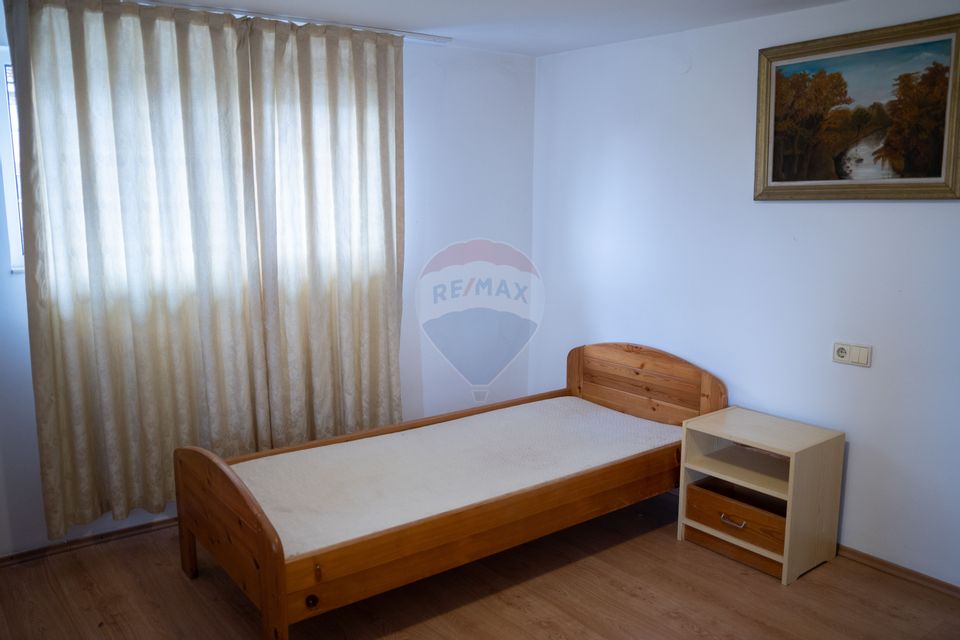 13 room House / Villa for rent