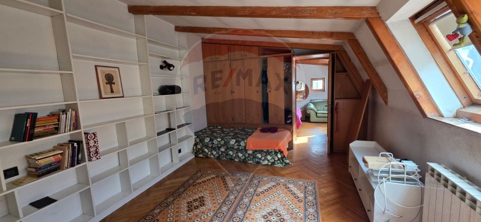 5 room House / Villa for sale, Grivita area