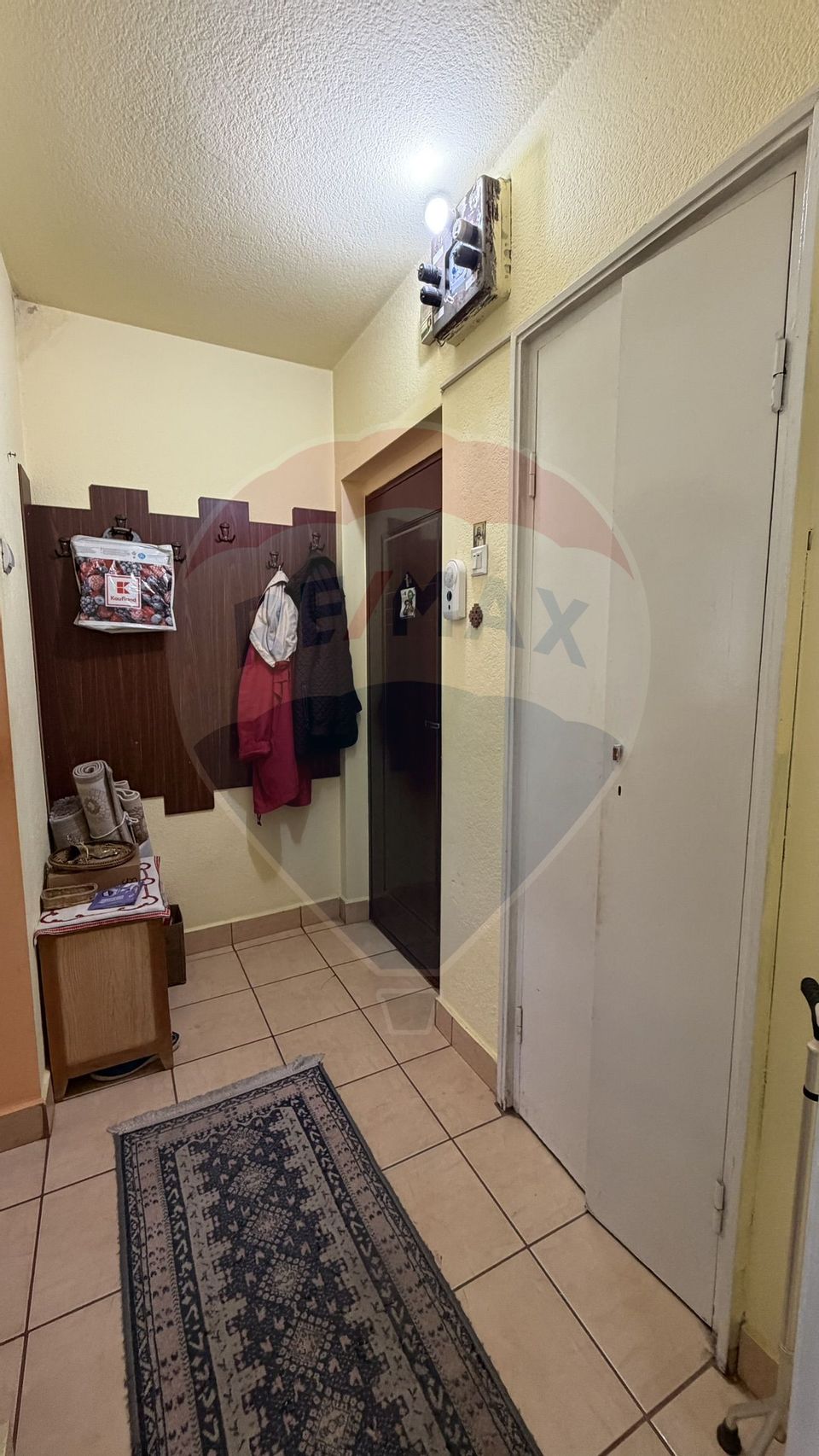 Apartament cu 2 camere de vânzare în zona Mazepa 1 - Galati