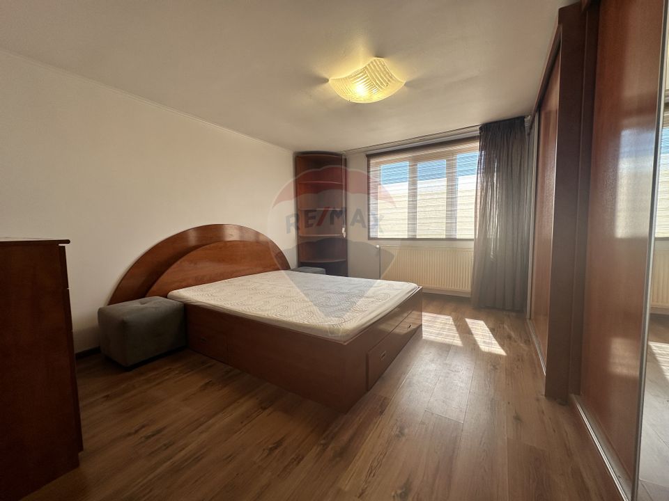 Apartment in villa - 3 rooms for rent in Fundeni district