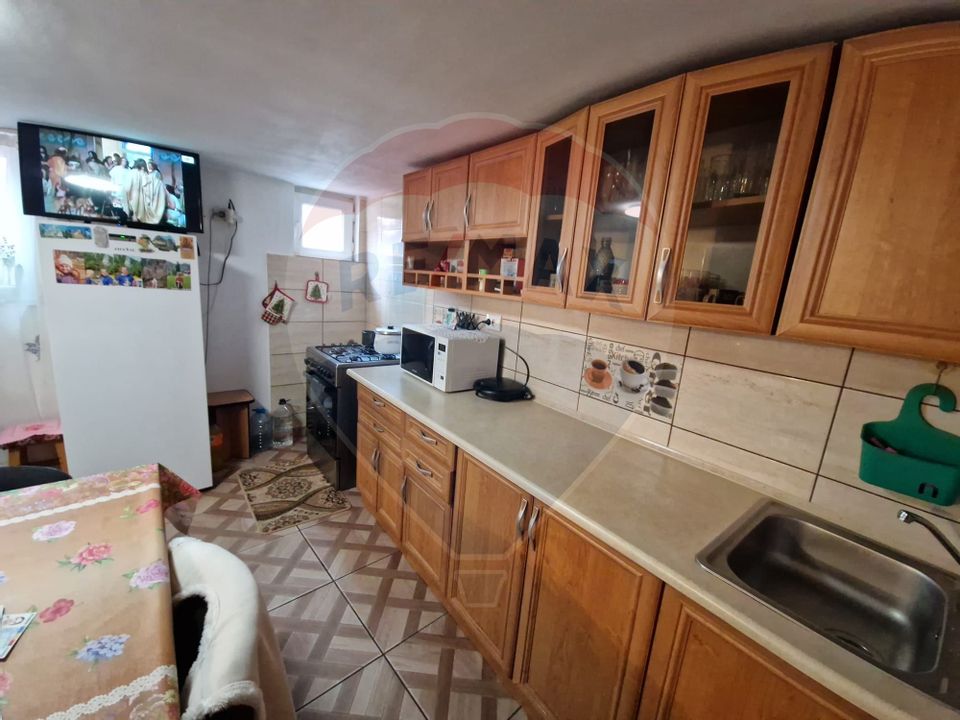 4 room House / Villa for sale, Central area
