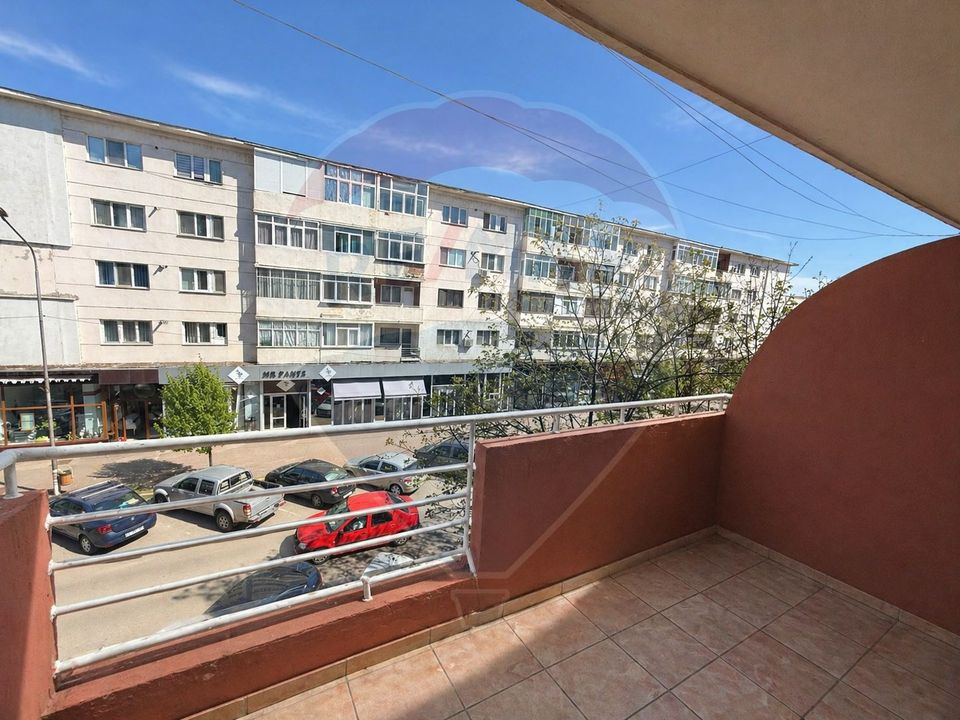 Apartament cu 2 camere de vânzare în zona Centrala