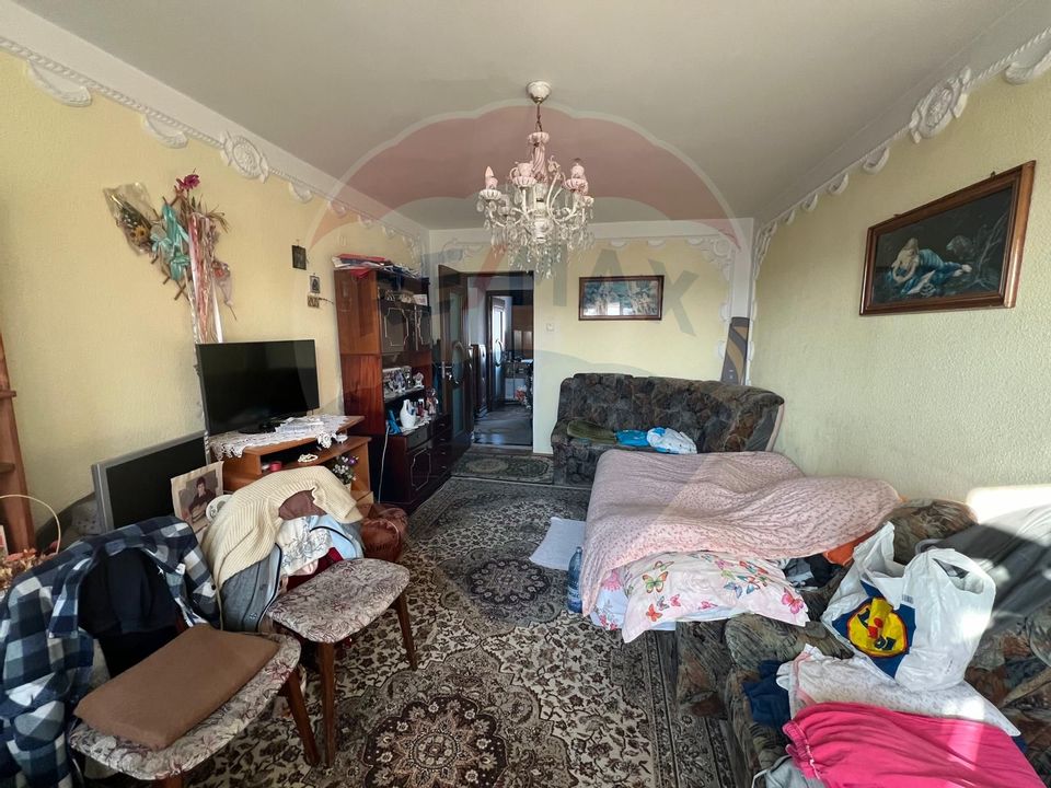 Apartament cu 2 camere de vânzare în zona Ultracentral