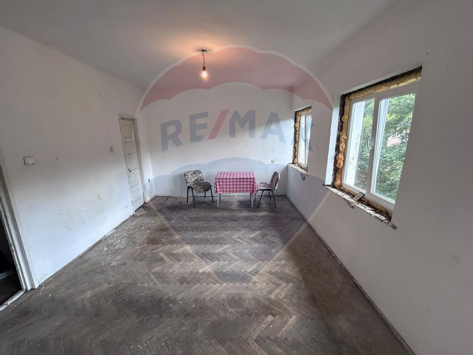 Garsoniera DE VANZARE ideala pentru investitie in Cavnic, jud MM