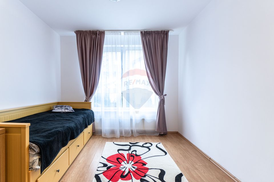 Apartament cu 6 camere de închiriat în zona Nouă – spațiu generos