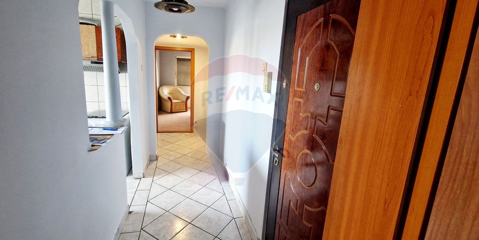 3 room Apartment for rent, Aurel Vlaicu area