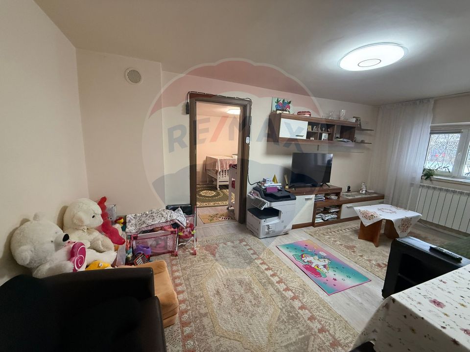 Apartament central zona Ramada