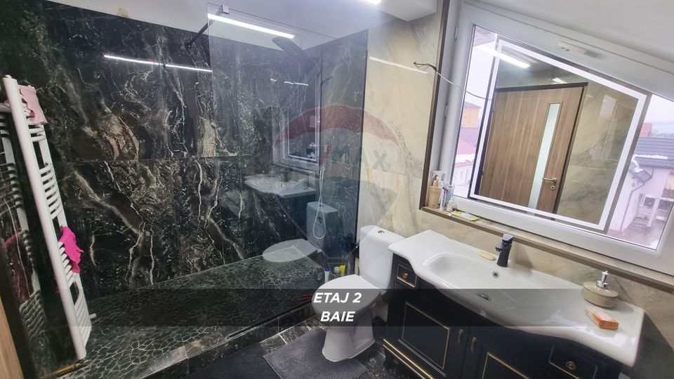 10 room House / Villa for sale, Central area