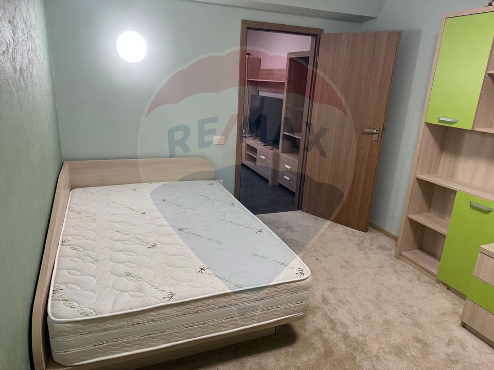 Inchiriere apartament 3 camere In Complexul Orion, Faleza Nord