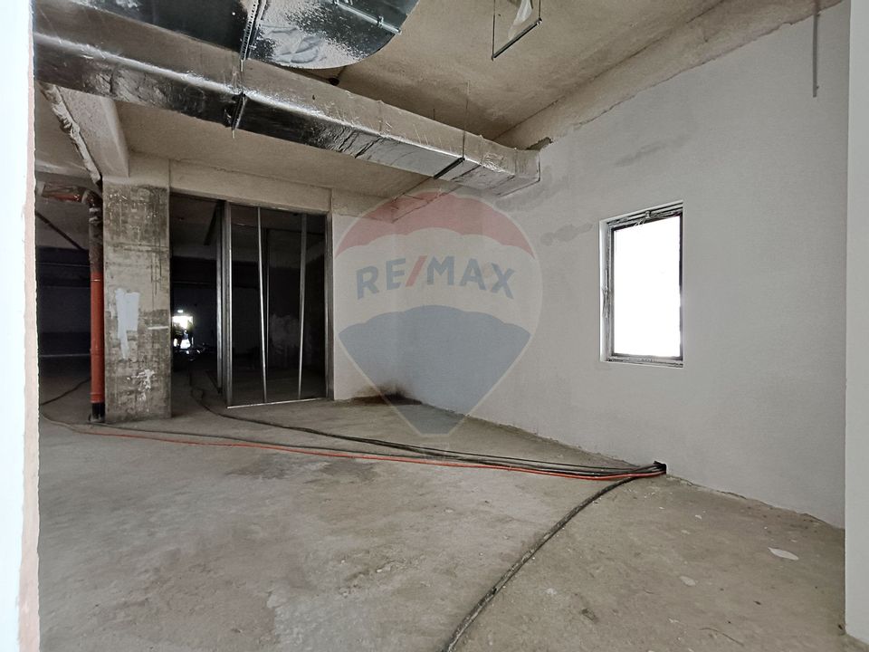 Inchiriere Spațiu Comercial langa Pasarela Metrou Berceni | Open Space