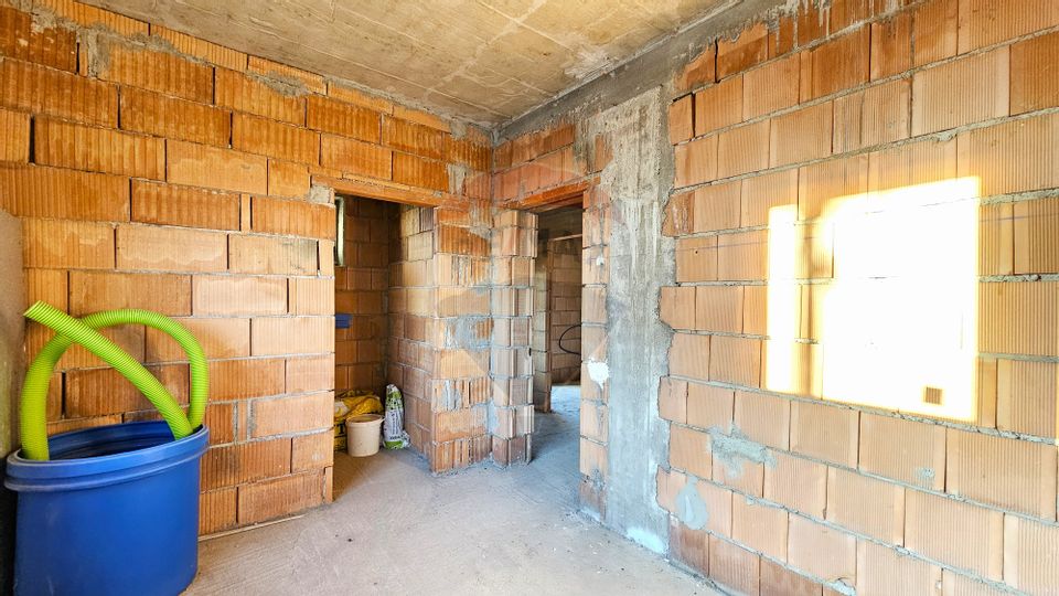Comision 0% | Cristian | Finisaje La alegere | 3 băi | Teren 500 mp