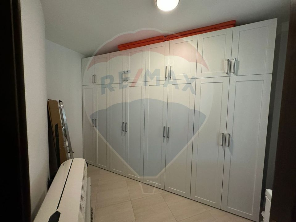 Casă / Vilă deosebită în Golești S+P+1E