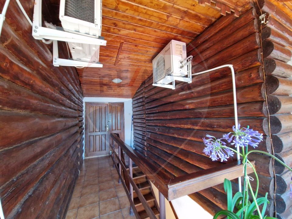 20 room Hotel / Pension for sale