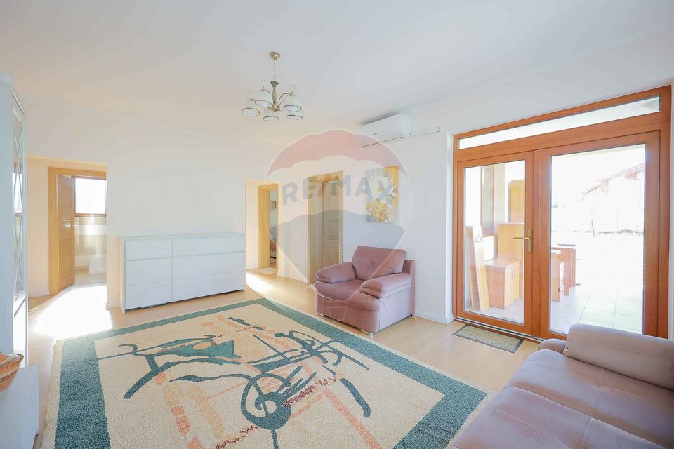 5 room House / Villa for sale