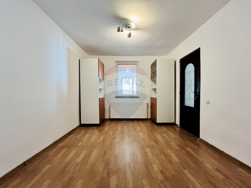 Apartament CENTRAL-NTT Data, Str. Ploiești, 65 mp, acces curte.