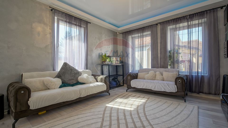 6 room House / Villa for sale