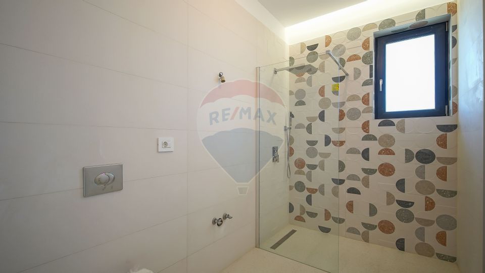 5 room House / Villa for sale