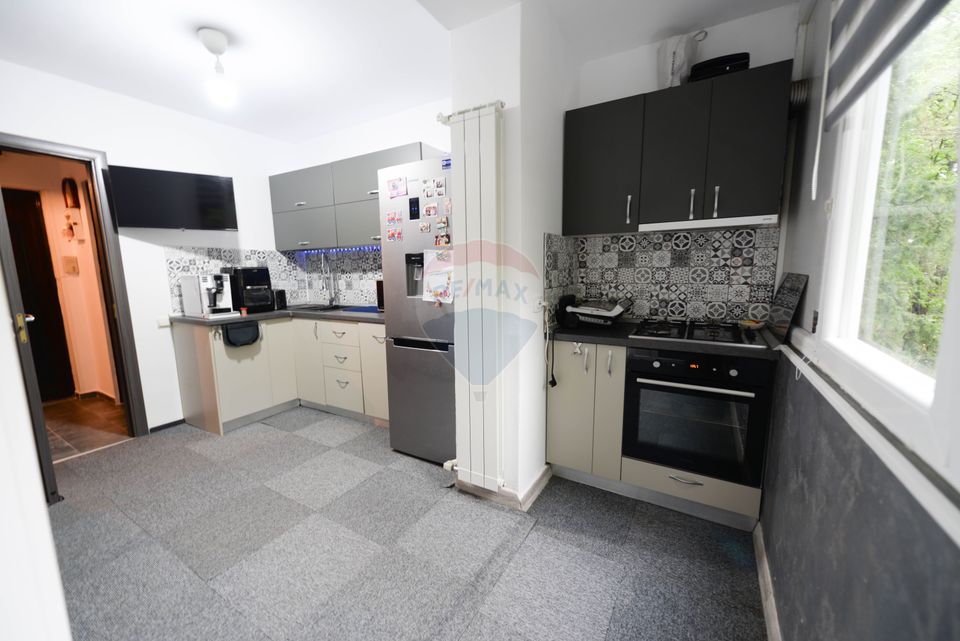 Apartament cu 2 camere de vanzare 46mp Piata Sudului