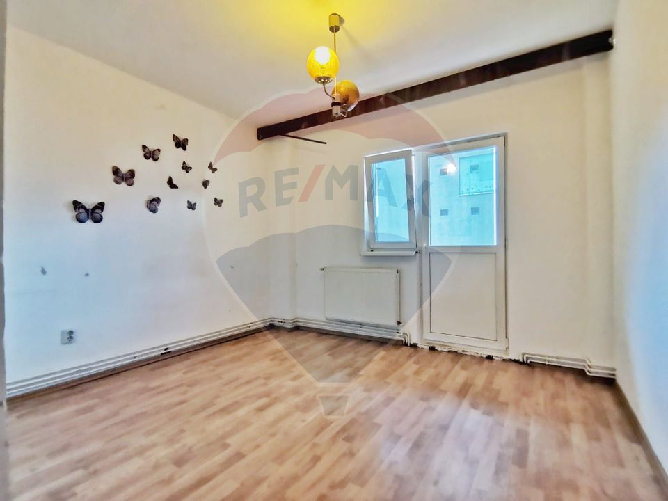 4 room Apartment for sale, Racadau area