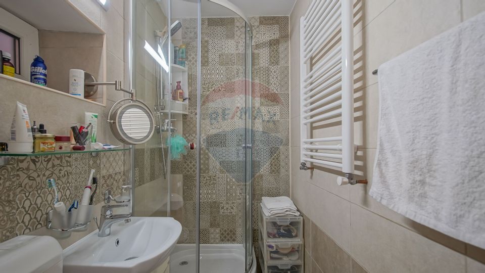 9 room House / Villa for sale, Promenada area