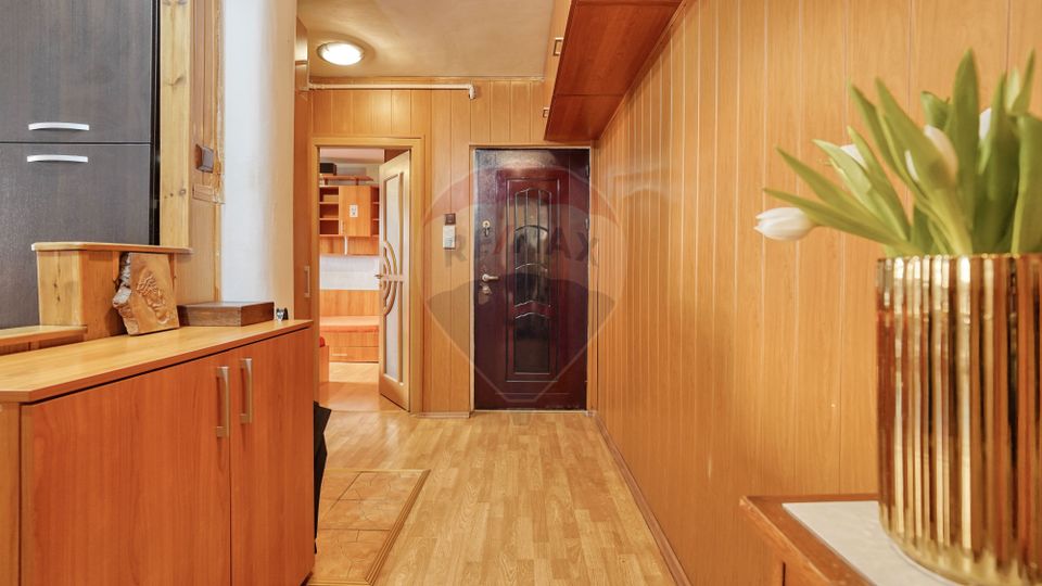 !! VANDUT !!  Apartament cu 2 camere de vânzare în zona Centrul Civic