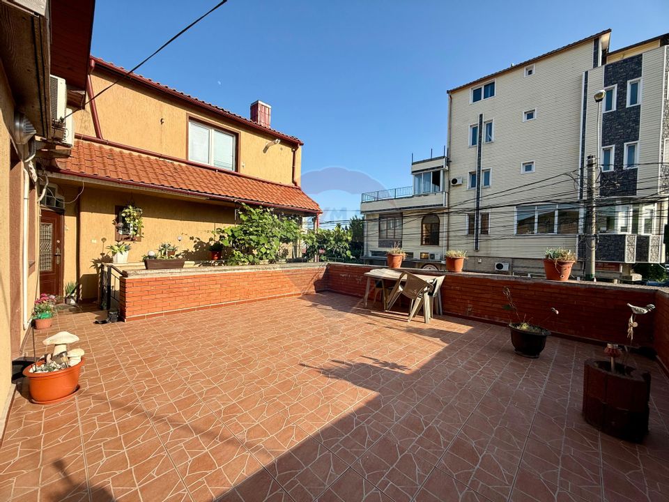 16 room House / Villa for sale, Coiciu area