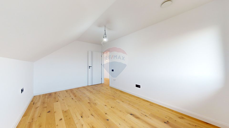 Eficiență Energetică A+ | Cristian | Finisaje Premium | Curte Modernă